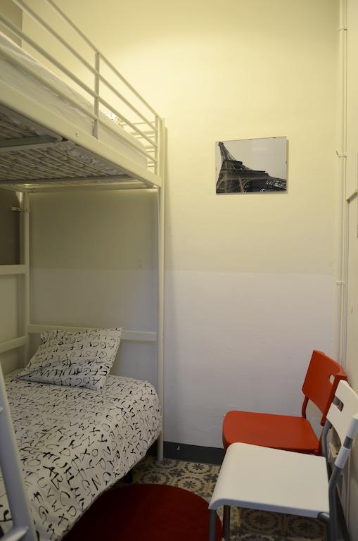Ferienwohnung Apbcn Gracia Barcelona Zimmer foto