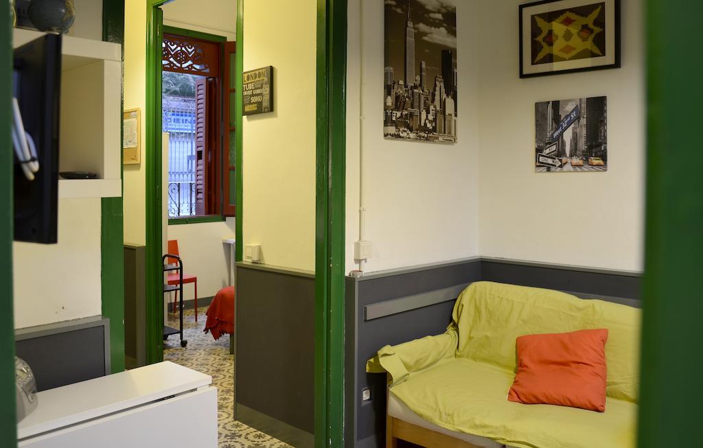 Ferienwohnung Apbcn Gracia Barcelona Zimmer foto
