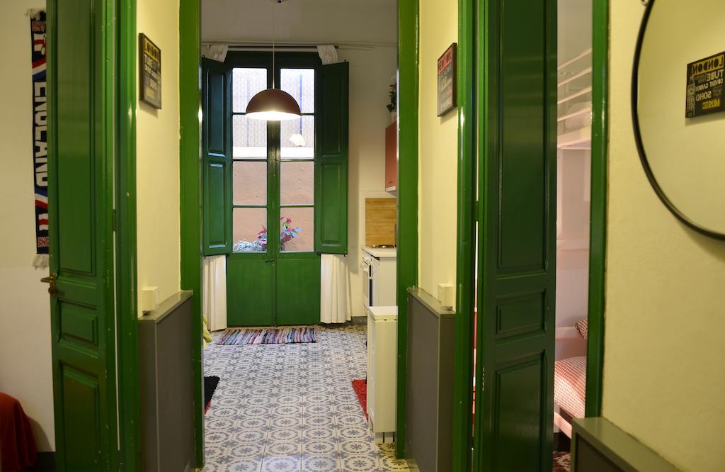 Ferienwohnung Apbcn Gracia Barcelona Zimmer foto