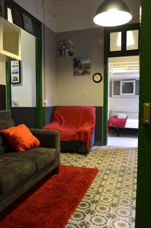 Ferienwohnung Apbcn Gracia Barcelona Zimmer foto