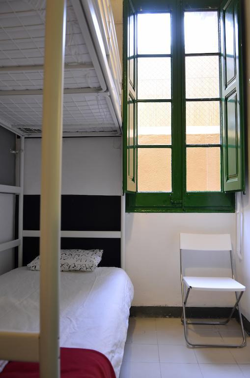 Ferienwohnung Apbcn Gracia Barcelona Zimmer foto