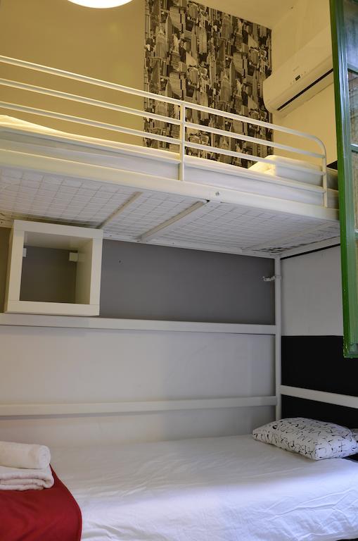 Ferienwohnung Apbcn Gracia Barcelona Zimmer foto